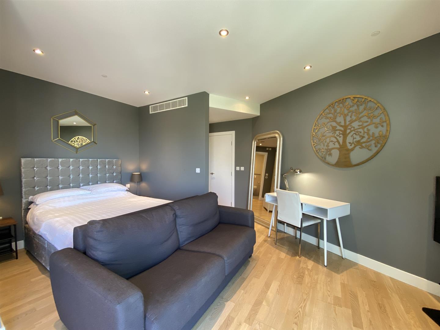 Image of Apartment - 1 Bathrooms for Sale in Quay 29-Gibraltar, Image 1